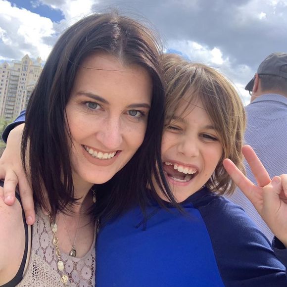 Meet your Posher, Dara - Picture 1 of 1